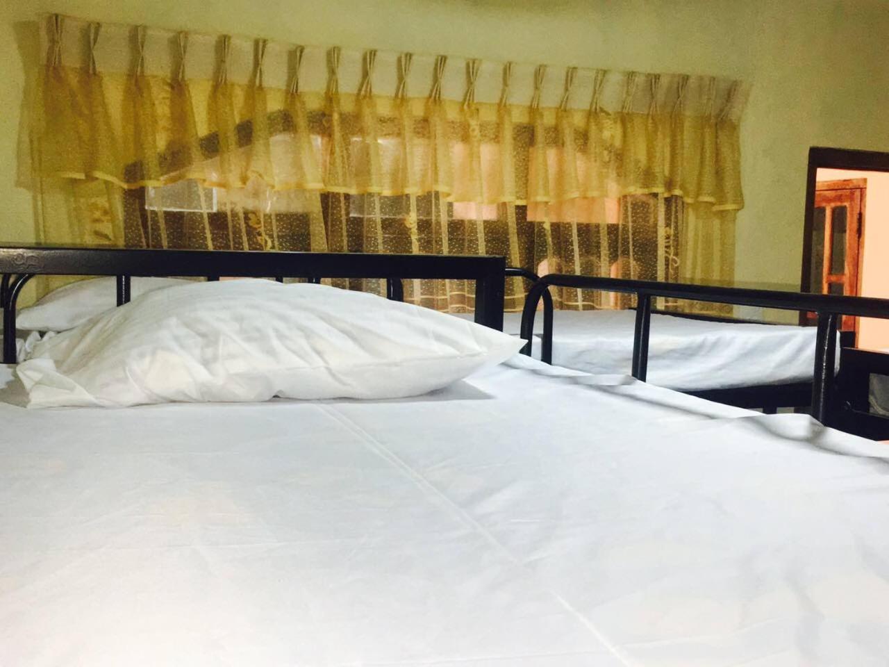 J Hostel كاندي المظهر الخارجي الصورة