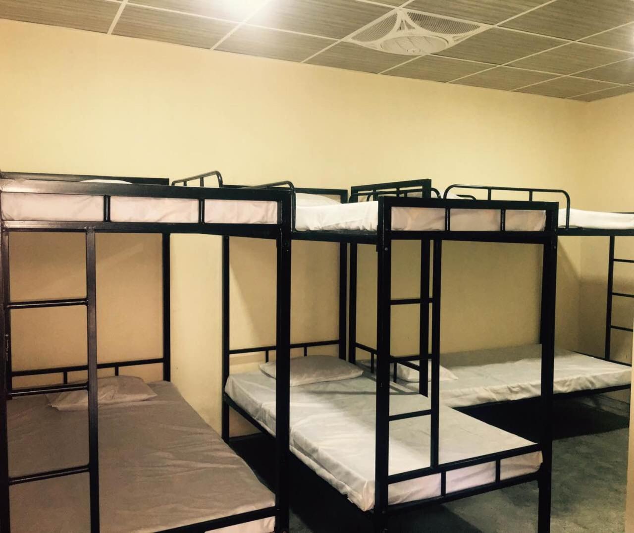 J Hostel كاندي المظهر الخارجي الصورة