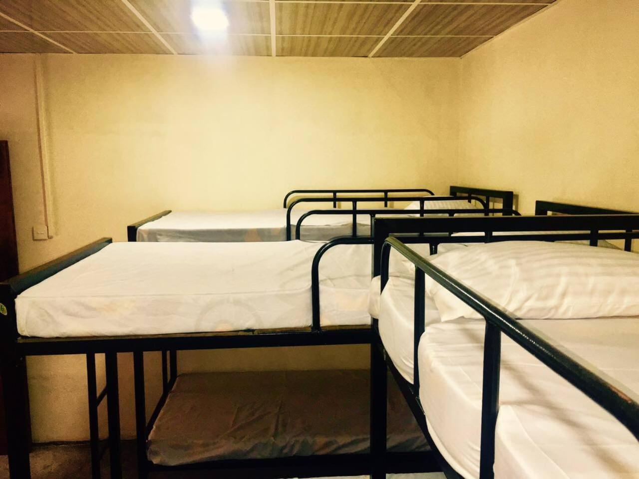 J Hostel كاندي المظهر الخارجي الصورة
