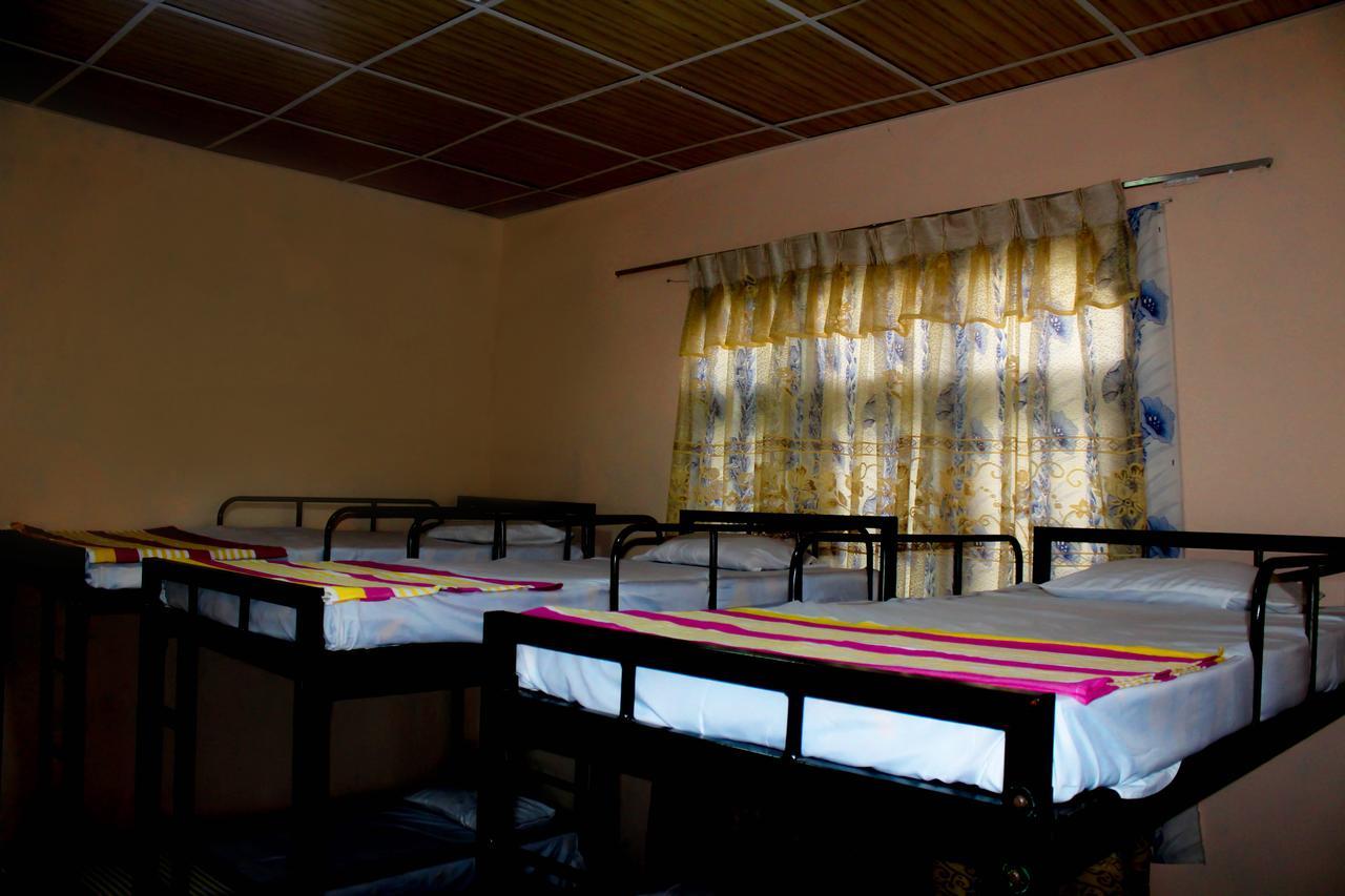 J Hostel كاندي المظهر الخارجي الصورة